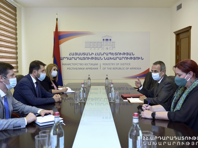 Армения нуждается в сильной поддержке в вопросе репатриации армянских военнопленных