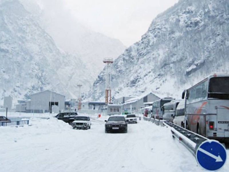 Автодорога Степанцминда-Ларс открыта для всех видов транспорта