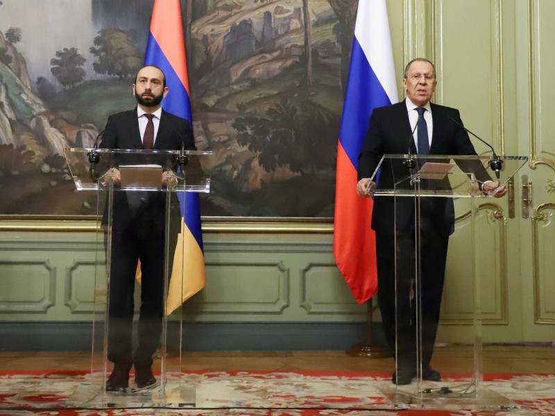 Лавров: завершается согласование автомобильного маршрута между Арменией и Азербайджаном