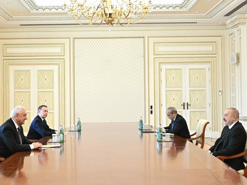 Мясникович и Алиев обсудили возможности торговли Азербайджана с членами ЕАЭС