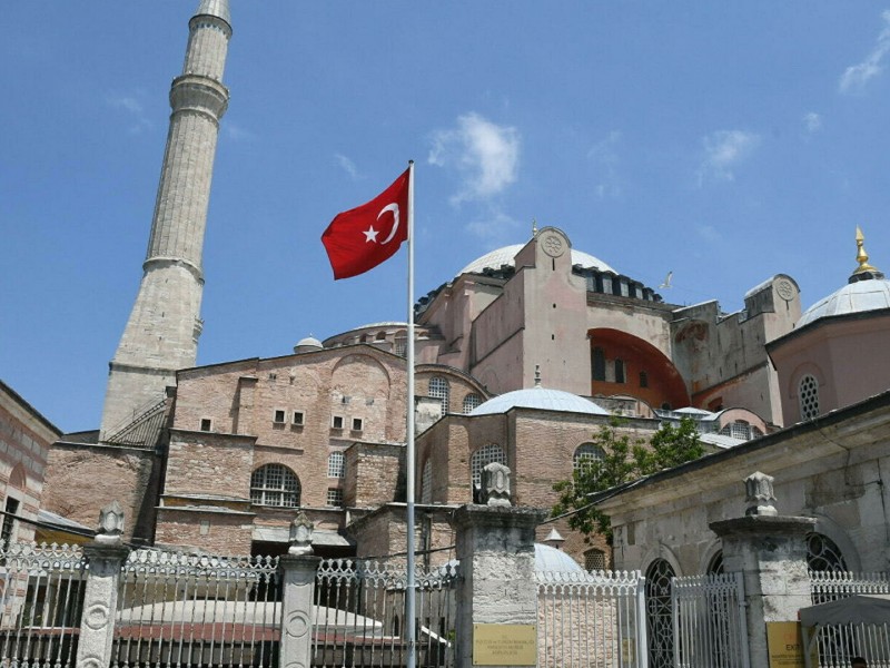 Турция решила выйти из Стамбульской конвенции 