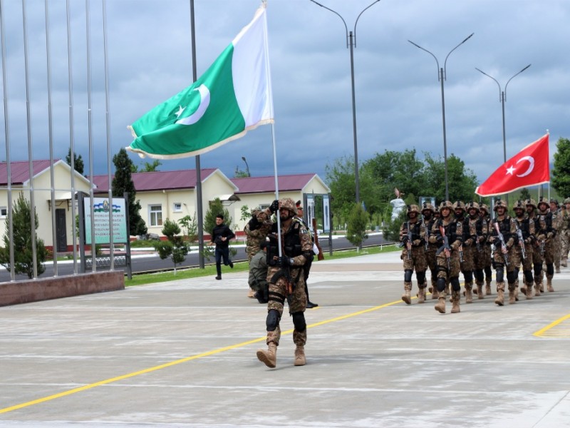 Турция, Пакистан и Узбекистан начали первые совместные военные учения 