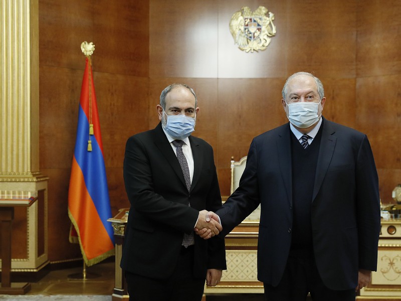 Никол Пашинян и Армен Саркисян обсудили вопросы преодоления внешних и внутренних вызовов
