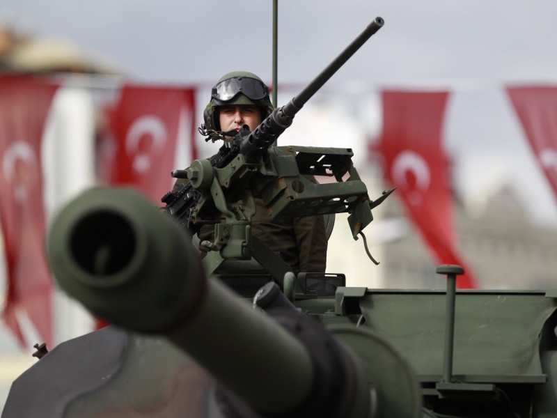 Пресс-секретарь Эрдогана заявил о скором начале операции Турции в Сирии