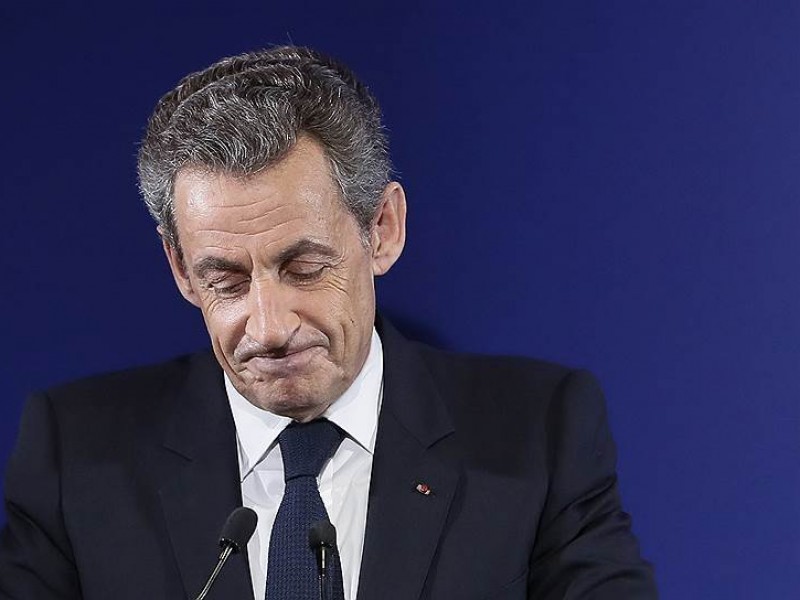 Коррупционный скандал: во Франции задержан экс-президент Николя Саркози