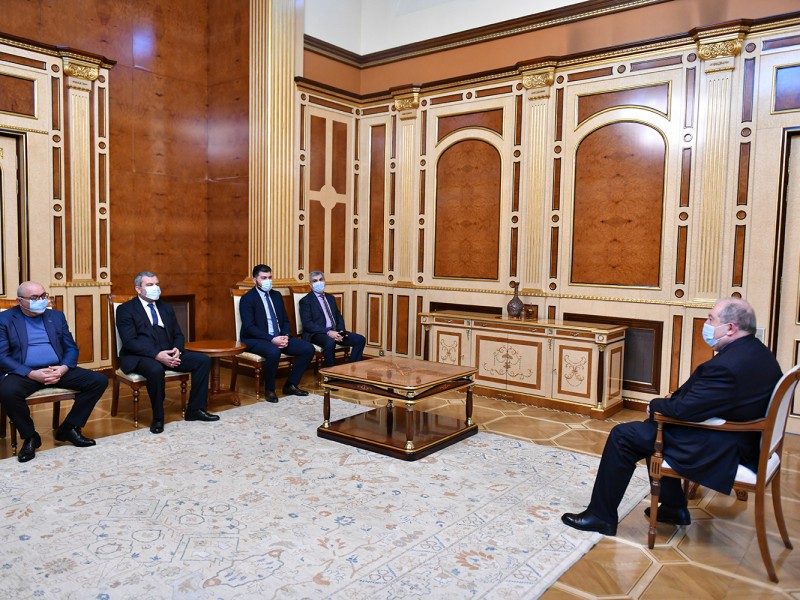 Армен Саркисян принял руководителей ряда партий