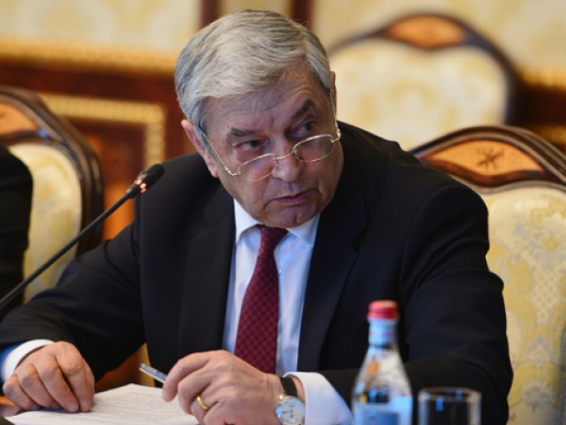 Не уволят, но зарплату сократят: глава МЧС Армении представил подробности