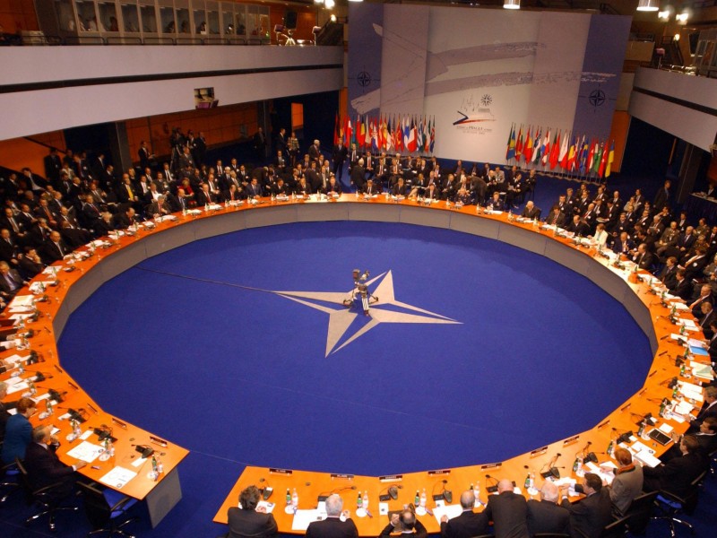 НАТО надеется, что Турция и США урегулируют разногласия
