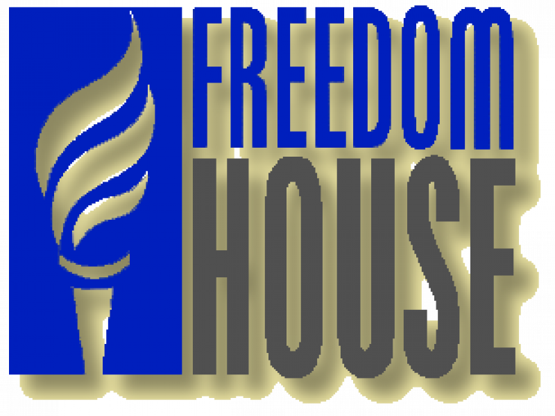 Freedom House: Власти Азербайджана продолжают преследовать независимые СМИ 
