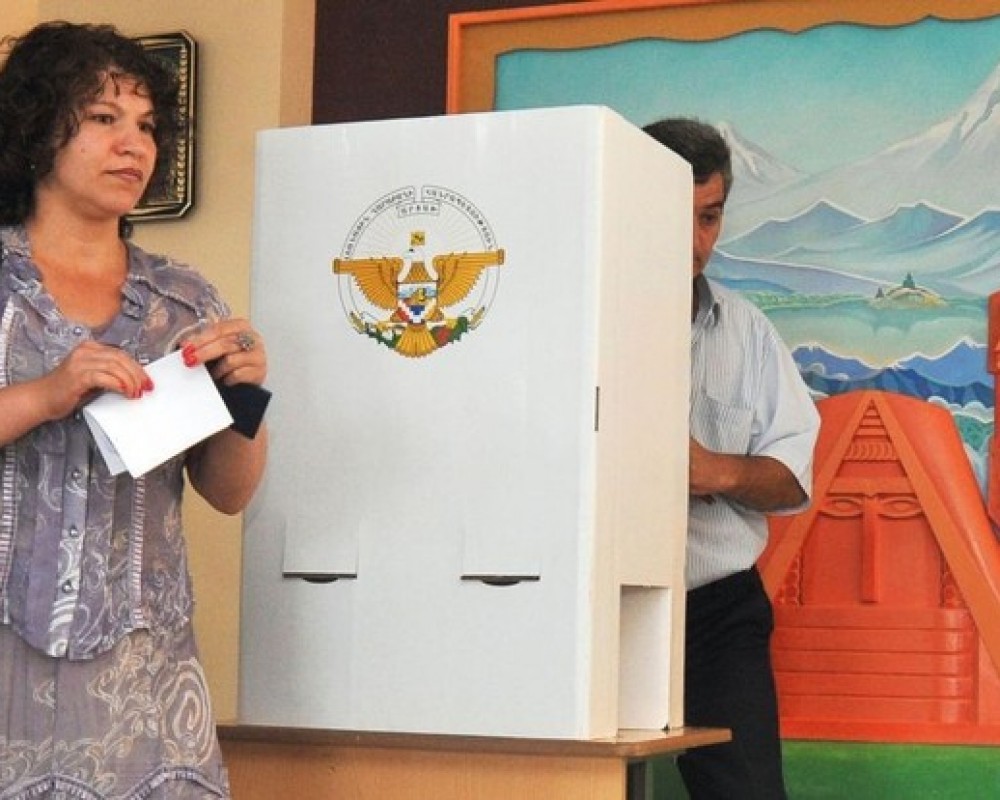 Наблюдатели фиксируют соответствие выборов в Карабахе международным стандартам
