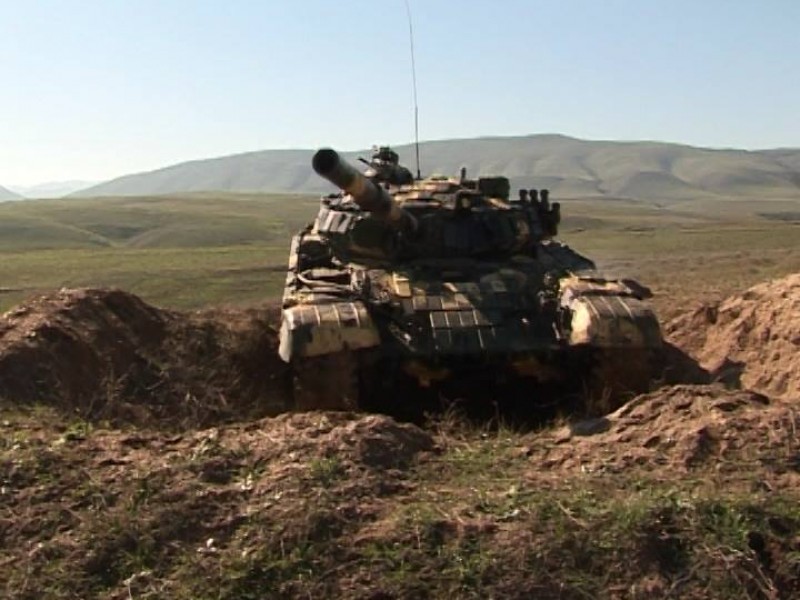 Во всех танковых подразделениях ВС Азербайджана проводятся занятия