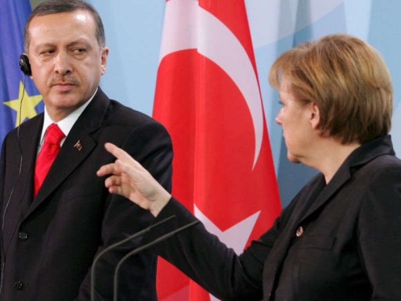 ЕС констатировал регресс Турции в сфере правовой системы и свободы слова