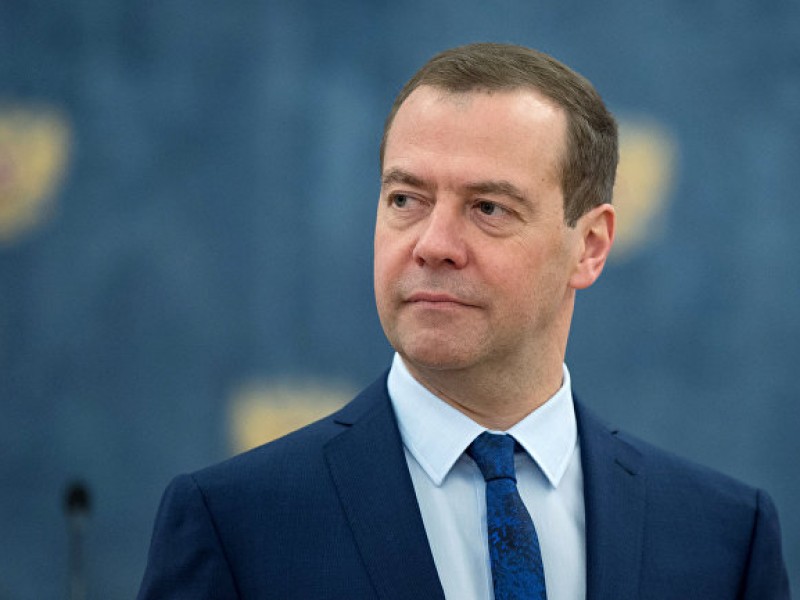 Медведев: Россию и Армению связывают вековые узы дружбы