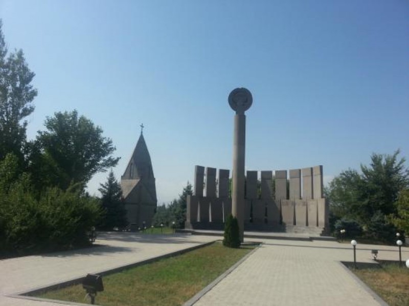 Пашинян и члены кабмина Армении не посетят Ераблур в годовщину войны 2020 года