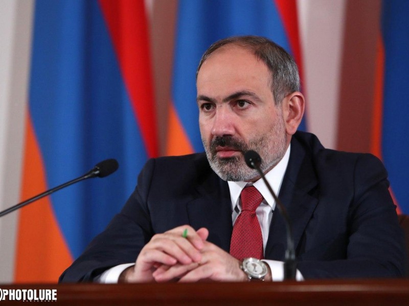 Пашинян готов к обсуждению карабахского конфликта с бывшими президентами 