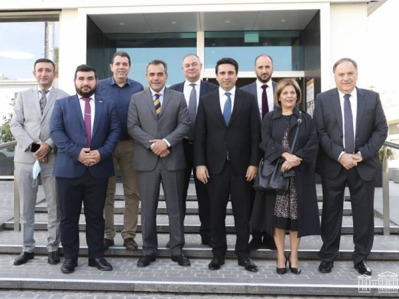 Делегация во главе со спикером НС Армении провела встречу с мэром Никосии
