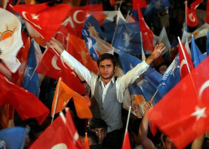 Взгляд из Анкары: необходима реформа структуры правящей партии Турции