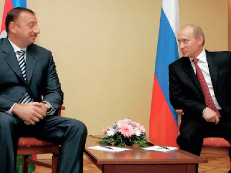 Путин и Алиев в Баку обсудят карабахскую проблематику