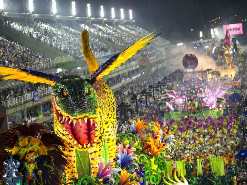 Власти Рио-де-Жанейро отменили карнавал в 2021 году