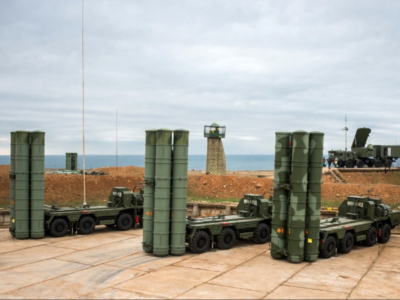 13 стран проявляют интерес к российской системе ПВО С-400 