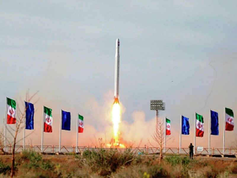 Иран провел пуски баллистических ракет - СМИ