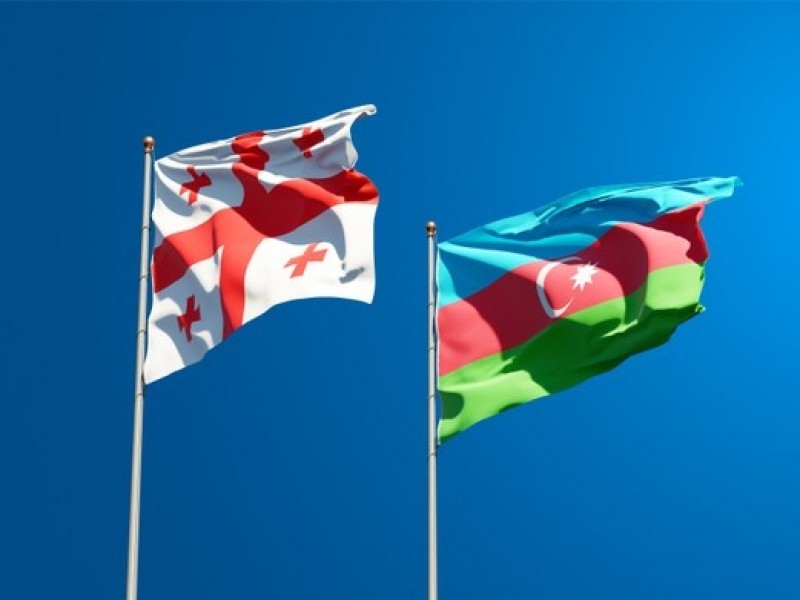 Спикер парламента Грузии обсудил послом Азербайджана двухсторонние отношения