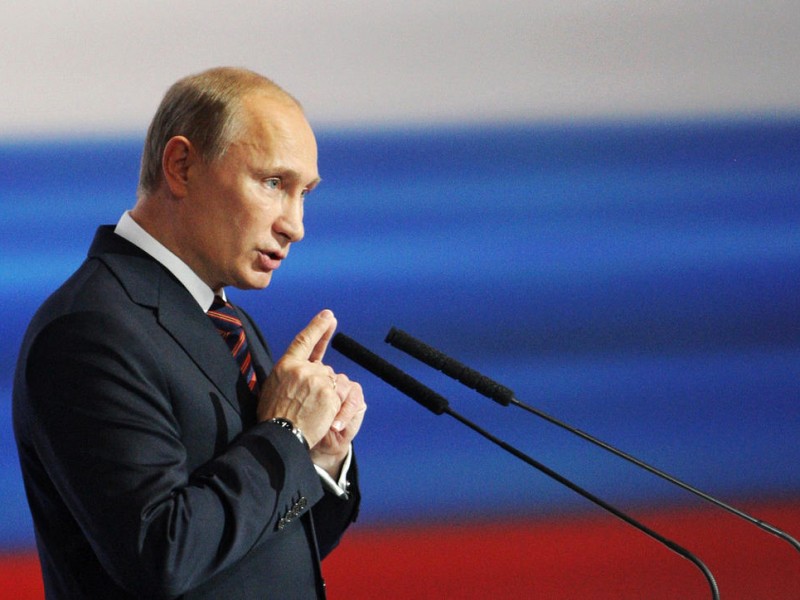 Путин: руководство Украины должно вернуть страну к нормальной жизни  