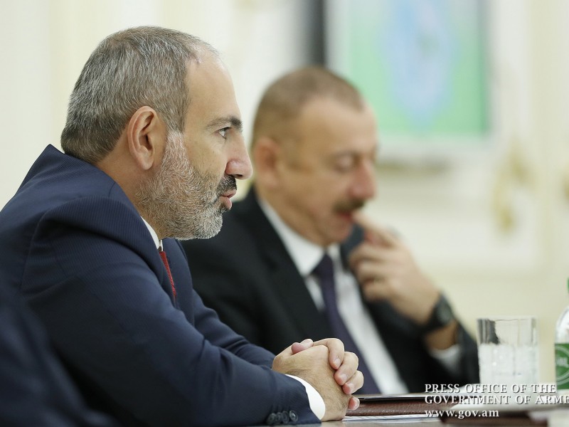 Пашинян и Алиев встретились в Ашхабаде: беседа длилась 1,5-2 часа