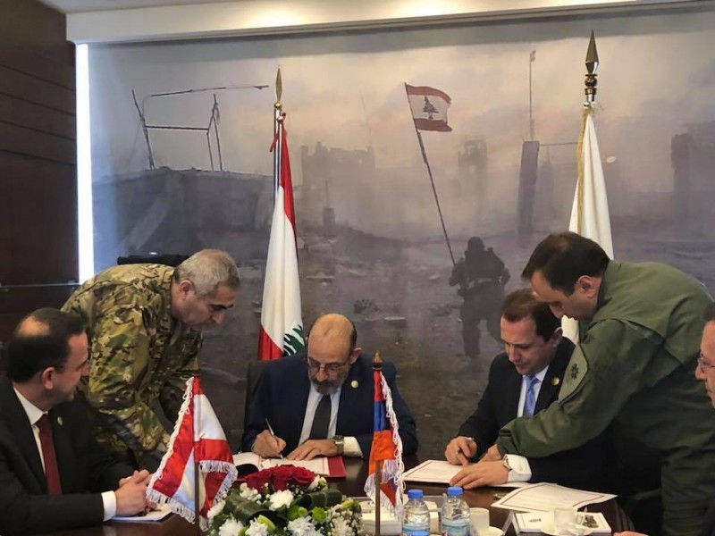 Министры обороны Армении и Ливана подписали соглашение о военном сотрудничестве