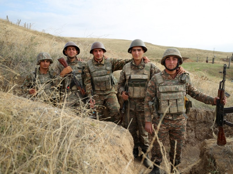 Погосян: Армия обороны Арцаха продолжает блестяще выполнять поставленную боевую задач