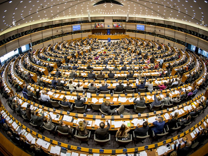 Европарламент в резолюции намерен призвать ЕС ввести санкции против Азербайджана