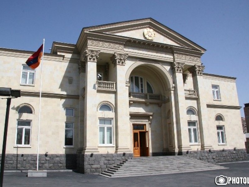  Давид Аракелян назначен руководителем аппарата президента Армении 