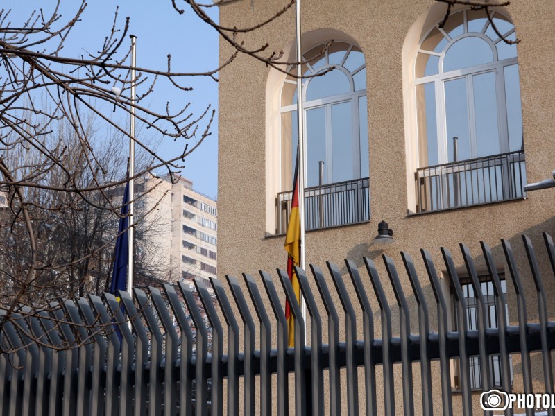Посольство Германии в Армении закрывается на неопределенный срок