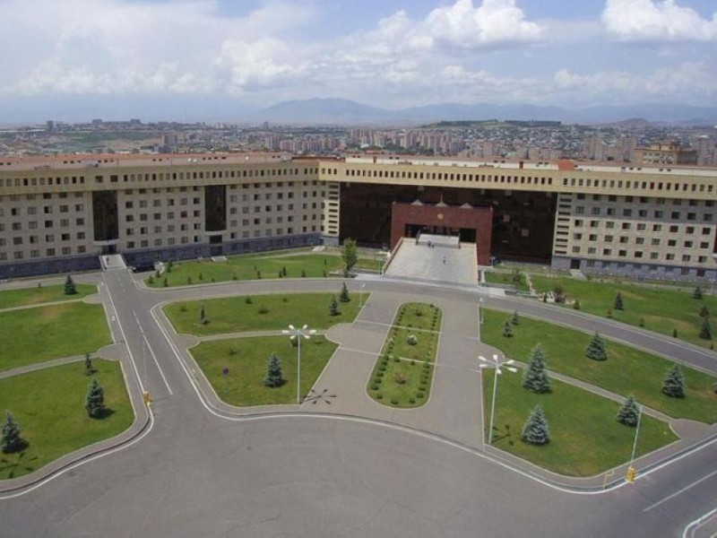 Минобороны Армении сообщило о гибели военного от огнестрельного ранения 