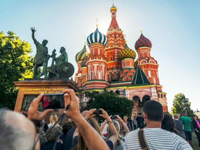 Россия может потерять 40−50% туроператоров по внутреннему и въездному туризму - прогноз 