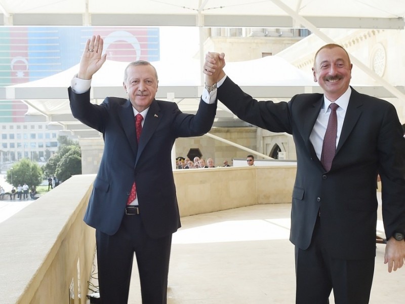 Эрдоган после визита в Баку вновь напомнил лозунг: «одна нация, два государства»