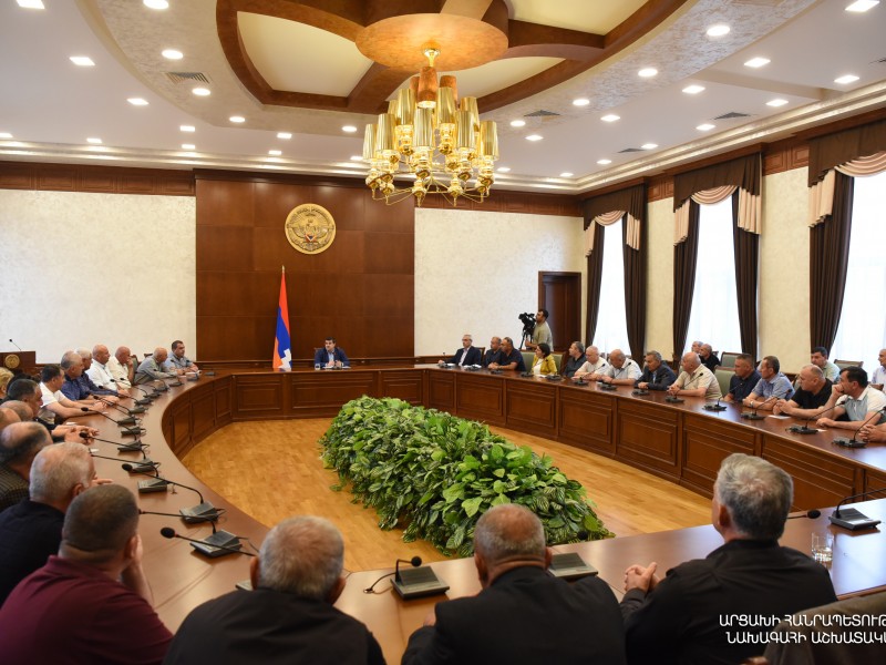 Президент Арцаха представил ветеранам военно-политическую ситуацию в стране