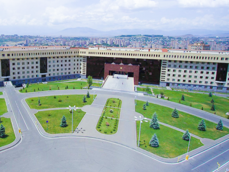 МО Армении призывает воздержаться от визитов на пограничные участки Сюника и Гегаркуника