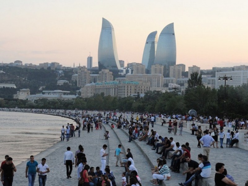 Численность населения Азербайджана составляет 9 936 134 человека