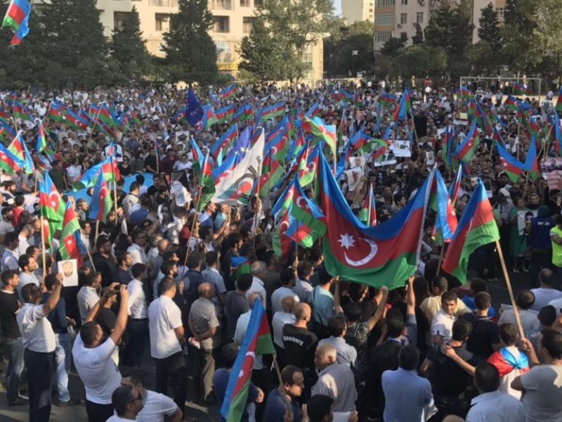 Азербайджанаская оппозиция проведет митинг против «сфальсифицированных выборов»
