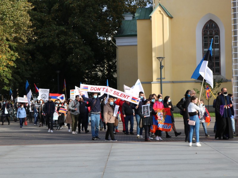 Марш мира в защиту Нагорного Карабаха прошел в Таллинне
