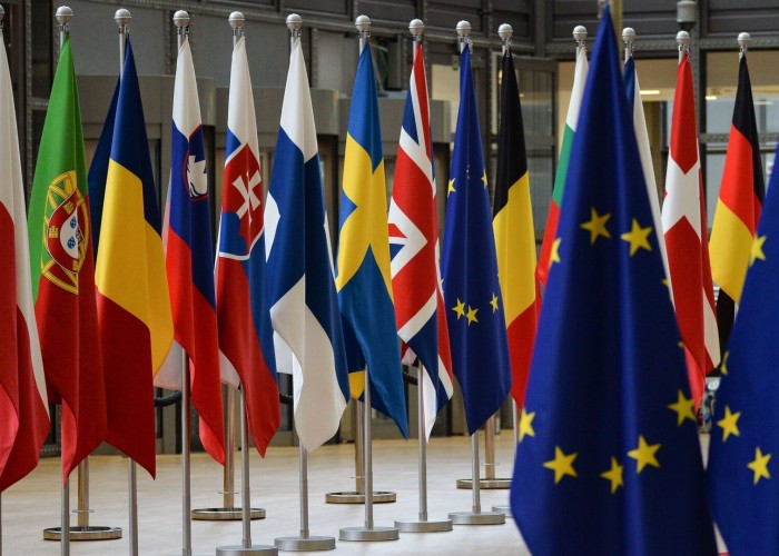 Страны ЕС не смогли договориться о новых санкциях против России