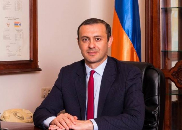 Секретарь Совбеза Армении едет в Брюссель на форум по 