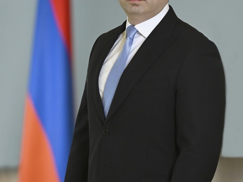 Спикер парламента Армении обратился к международным партнерам по Лачинскому кризису