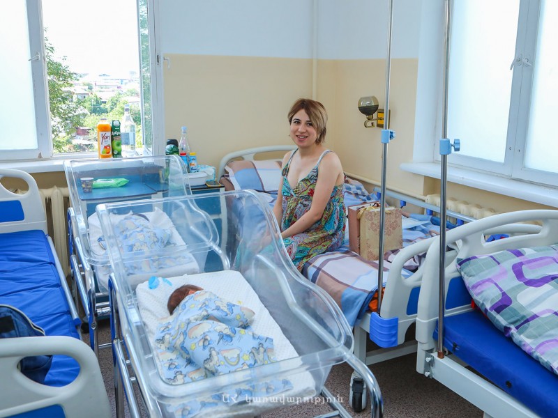 В Степанакерте в ближайшее время будет сдан в эксплуатацию новый родильный дом - Бегларян