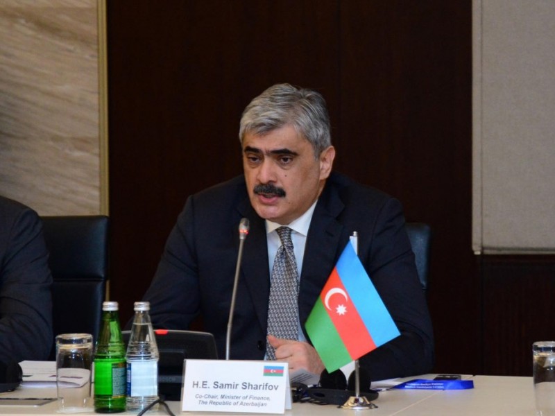 Азербайджан может отказаться от кредита в $750 миллионов - министр финансов 