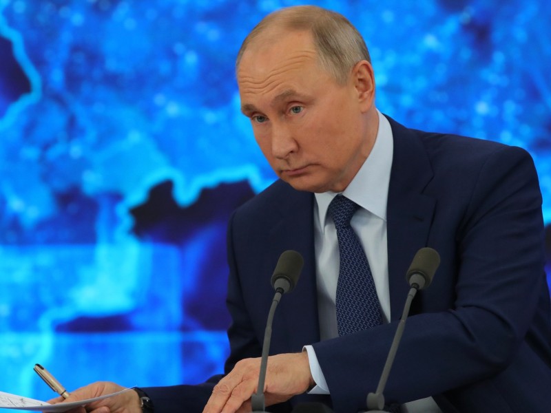 Путин: против России развязана война, но она справится с этим
