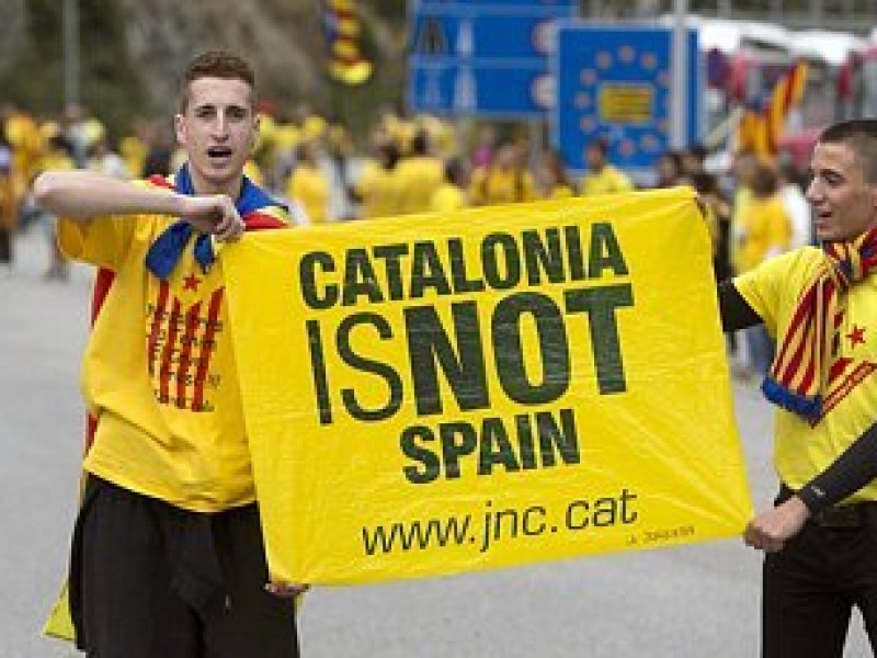 Эксперт о референдуме: каталонцы недовольны распределением налогов