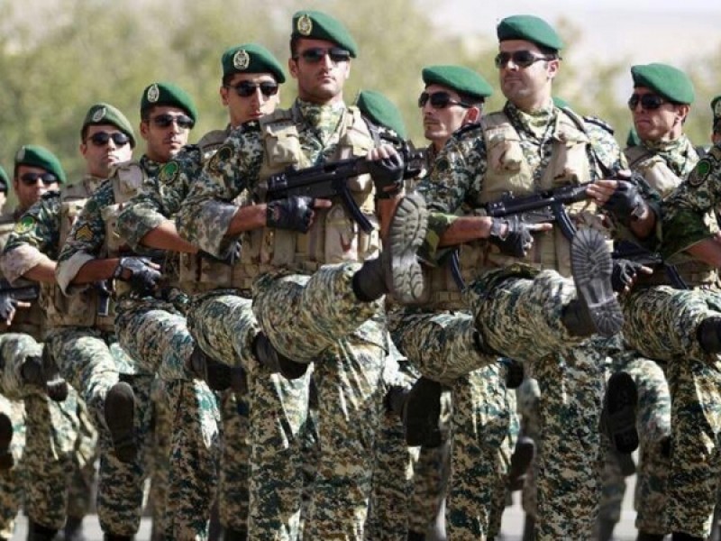 Генерал Багери: ВС ИРИ не дадут врагу подойти к Ирану
