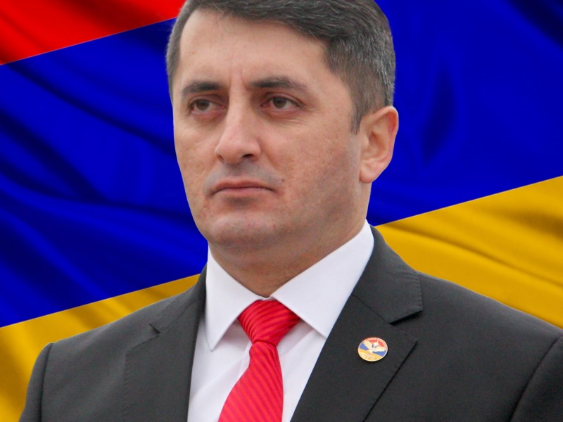 Кто будет следующим премьер-министром Армении согласно Хачику Асряну